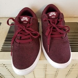 Nike SB Check Like New